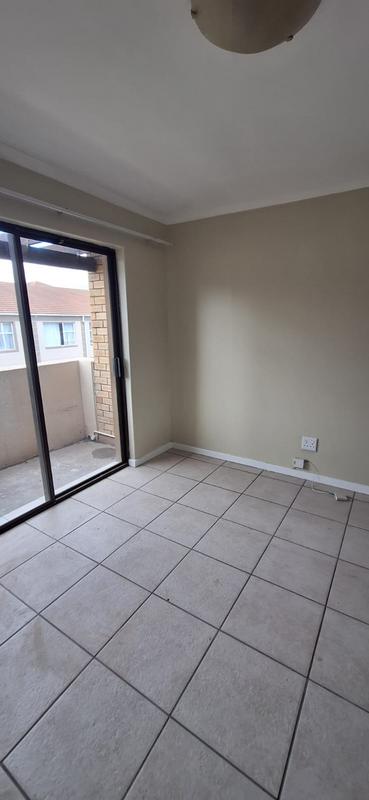 To Let 2 Bedroom Property for Rent in Guldenland Western Cape